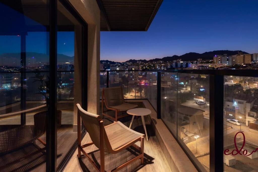 Apartment דירה משפחתית סופר מרווחת במיקום מרכזי - By Edom Eilat